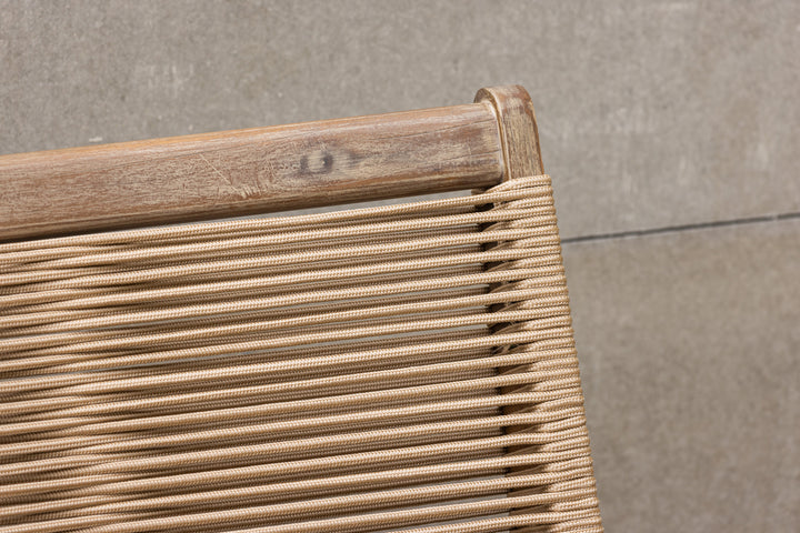 Peter Loungefåtölj Brun