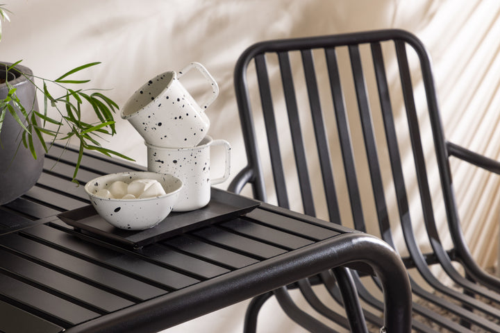 Borneo & Peking Cafebord Svart + Matstolar Svart